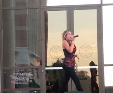 Mary Sarah singing Don't Stop Believing