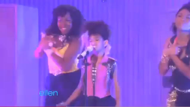 Willow Smith singing "Whip My Hair"